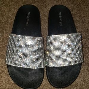 Madden Girl crystal slides Sz 8